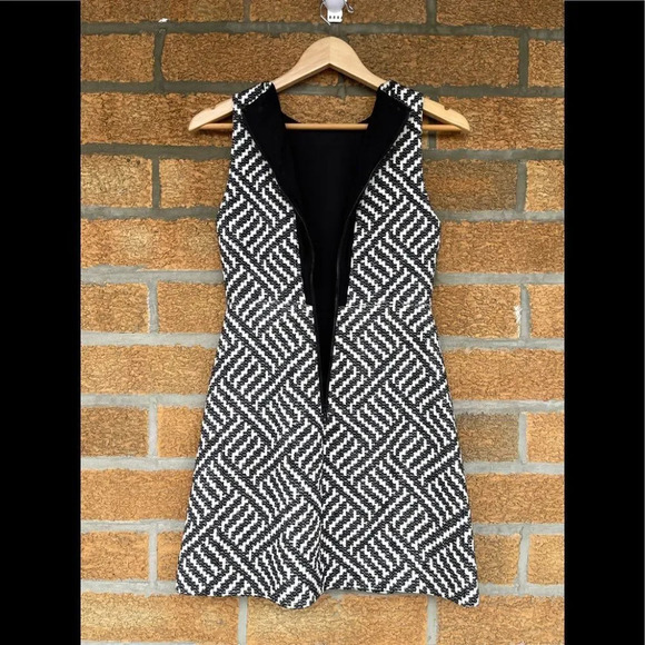 Alice + olivia Tweed Sleeveless Mini Dress size 2 - Picture 6 of 11